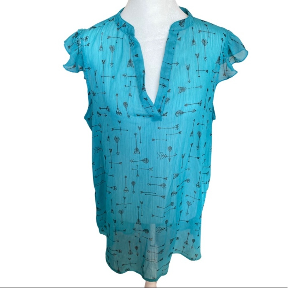 No Boundaries breezy flowy blouse with arrow details XL
